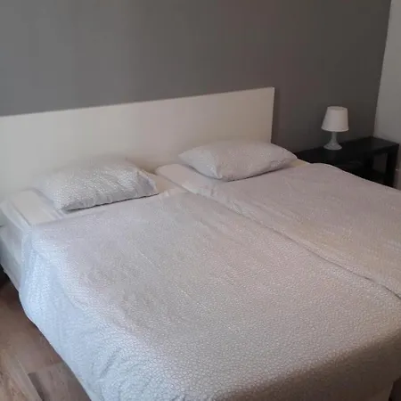 Cm27 Palace Old Town Appartement *